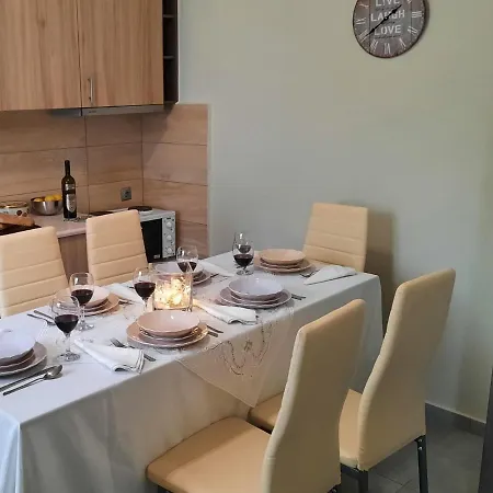 Chrissi Princess Daire